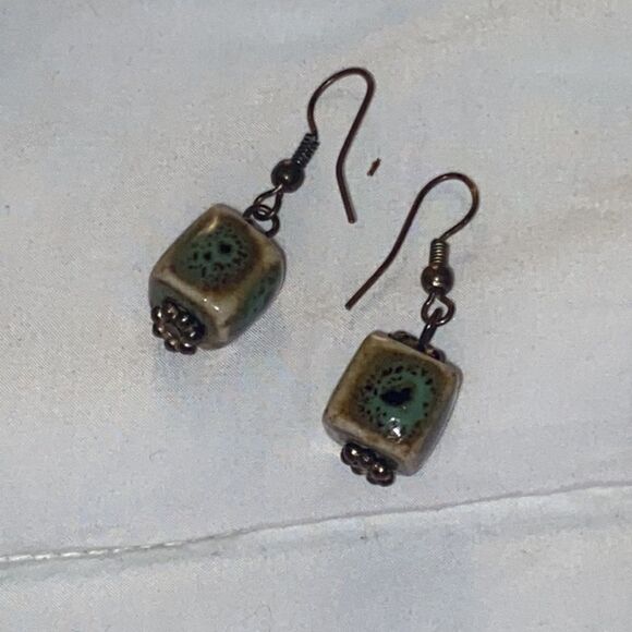 Red Creek Jasper Rounded Earth Tones Unique Pendant Necklace & Earrings Set - Picture 4 of 11